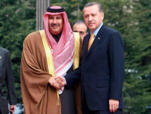 جولة حمد بن جاسم شملت تركيا وبريطانيا وفرنسا والجزائر لبحث جهود إعادة إعمار غزة