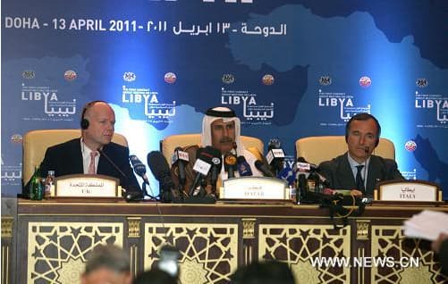 حمد بن جاسم: مجموعة الاتصال تتيح إمكانية تسليح ثوار ليبيا