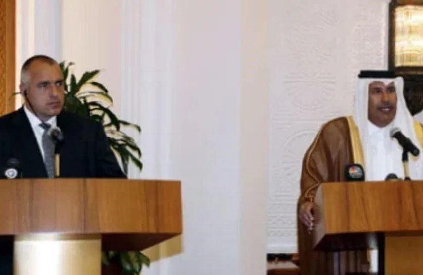 حمد بن جاسم ووزير الخارجية البلغاري يكشف عن استثمارات قطر بالخارج خلال 2009