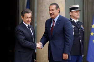 بن جاسم يناقش العديد من الملفات المشتركة مع ساركوزي