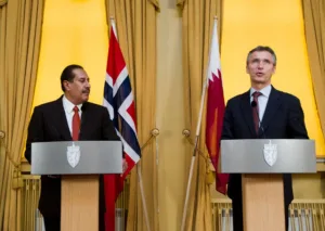 حمد بن جاسم وينس ستولتنبيرغ عن تسليح المعارضة السورية