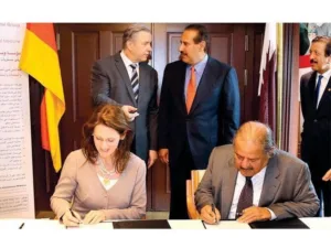 حمد بن جاسم يشهد تأسيس شراكة قطرية ألمانية بقيمة 5 مليارات يورو