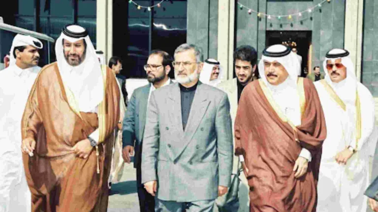 حمد بن جاسم وكمال خرازي يبحثان عدوان إسرائيل على لبنان