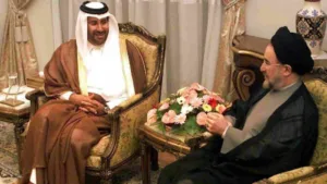 حمد بن جاسم وخاتمي يبحثان تهديدات أمريكا بضرب أفغانستان