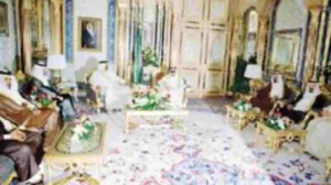 دولة قطر تقود وساطة بين السعودية والإمارات لتنقية الأجواء