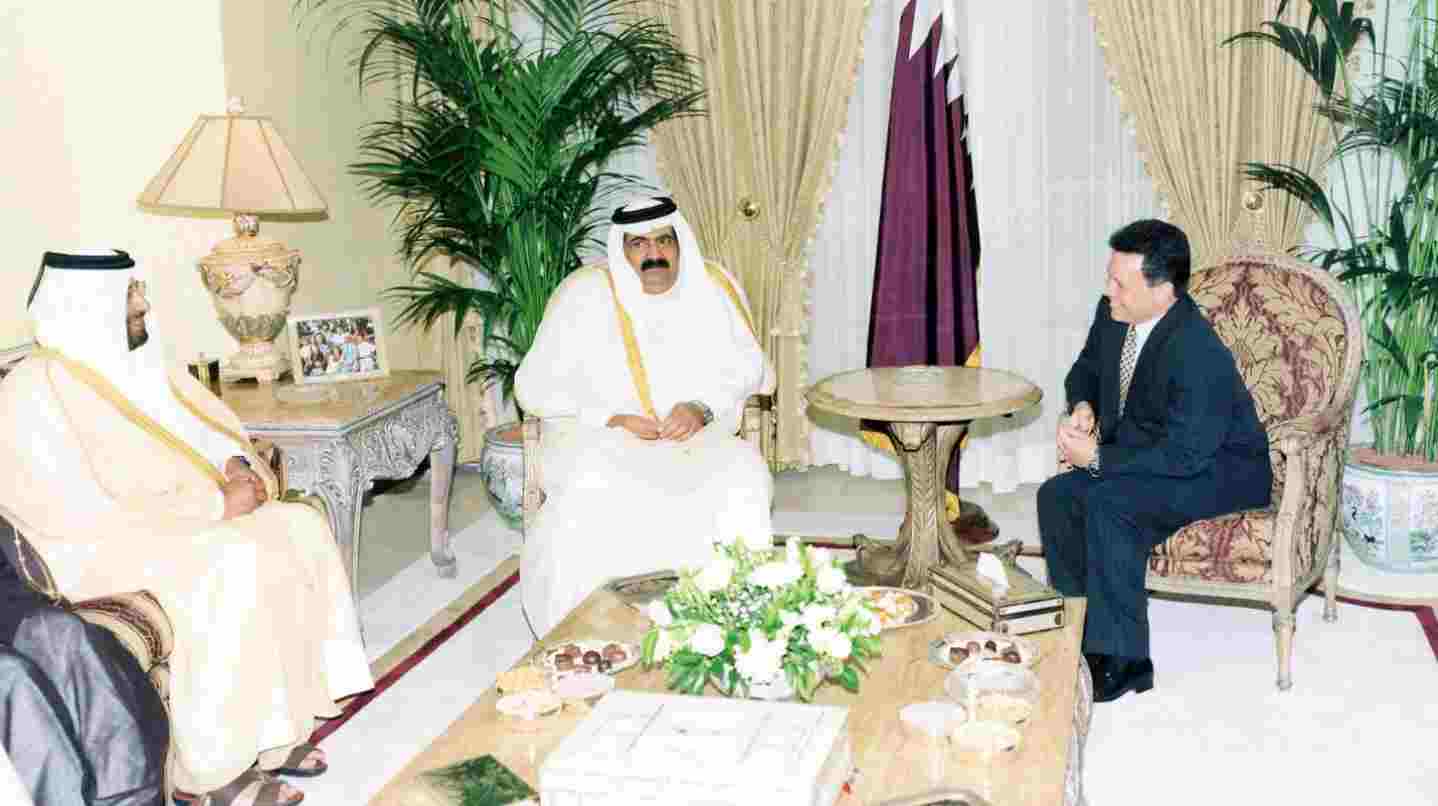 أمير قطر يستقبل ملك الأردن لبحث تطورات أوضاع فلسطين