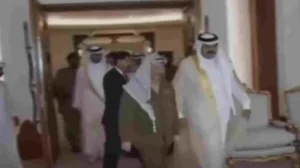 أمير قطر وعرفات يبحثان تطورات عملية السلام في الشرق الأوسط