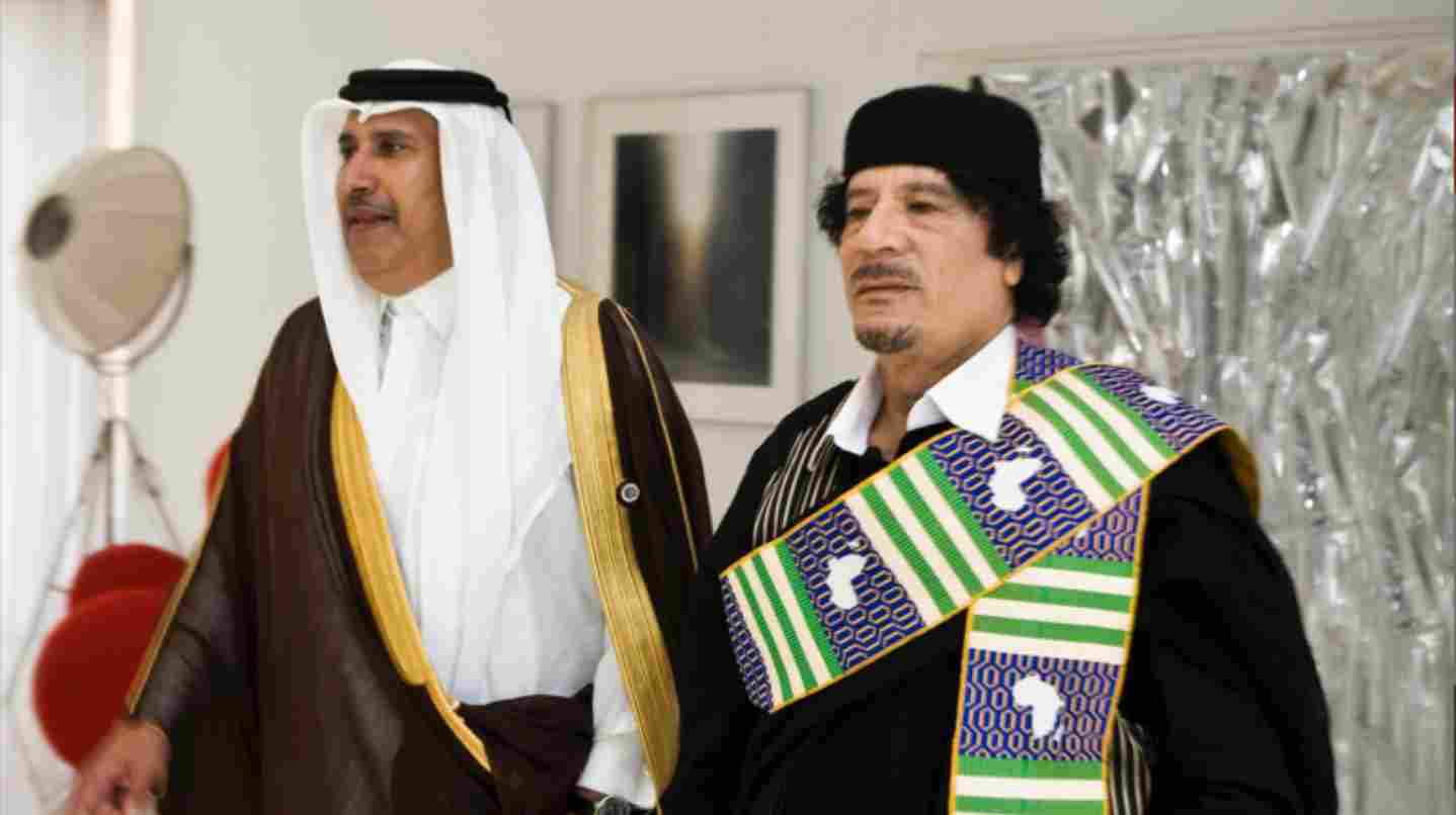 حمد بن جاسم يلتقي القذافي ويترأس لجنة التعاون بين قطر وليبيا