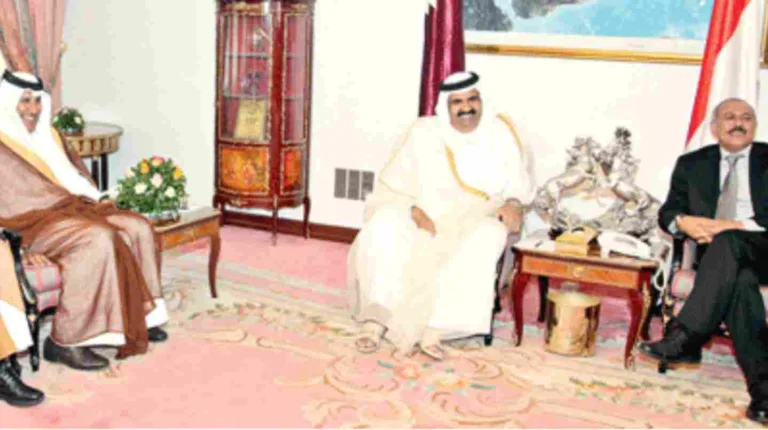 أمير قطر يلتقي الرئيس اليمني لتفعيل اتفاق الدوحة بشأن صعدة