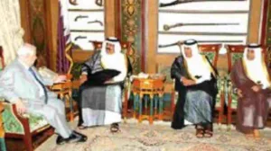 أمير قطر يبحث مع وليد المعلم القصف الإسرائيلي على لبنان