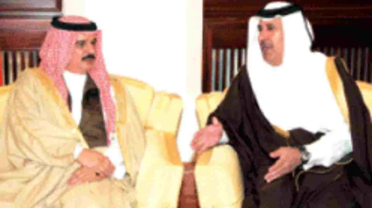 حمد بن جاسم في المنامة لبحث العلاقات بين قطر والبحرين
