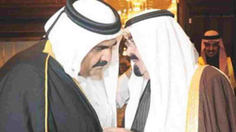 أمير قطر يبحث مع ولي عهد السعودية سبل دعم مسيرة مجلس التعاون