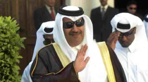 أول اتصال بين حمد بن جاسم والخطيب بعد مغادرة سفير عمان الدوحة