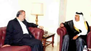 حمد بن جاسم ومنوشهر متكي يبحثان العدوان على لبنان