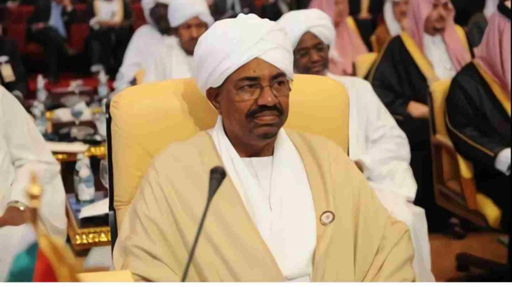 قمة الدوحة ترفض قرار الجنائية الدولية اعتقال البشير