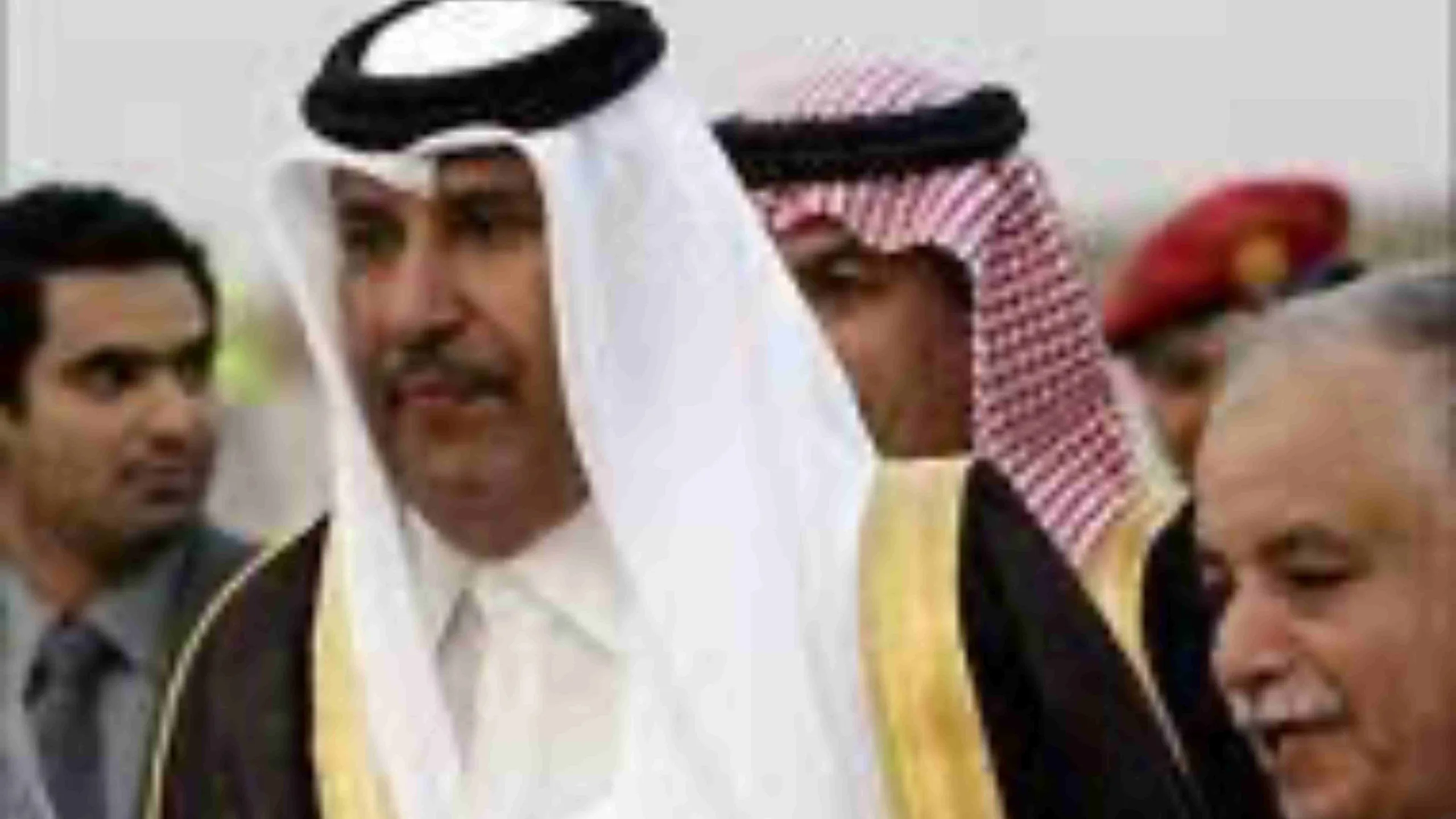 حمد بن جاسم يترأس اجتماع لجنة مبادرة السلام العربية