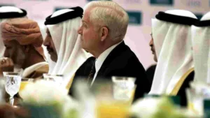 حمد بن جاسم يرفض دفاع روبرت غيتس عن إسرائيل