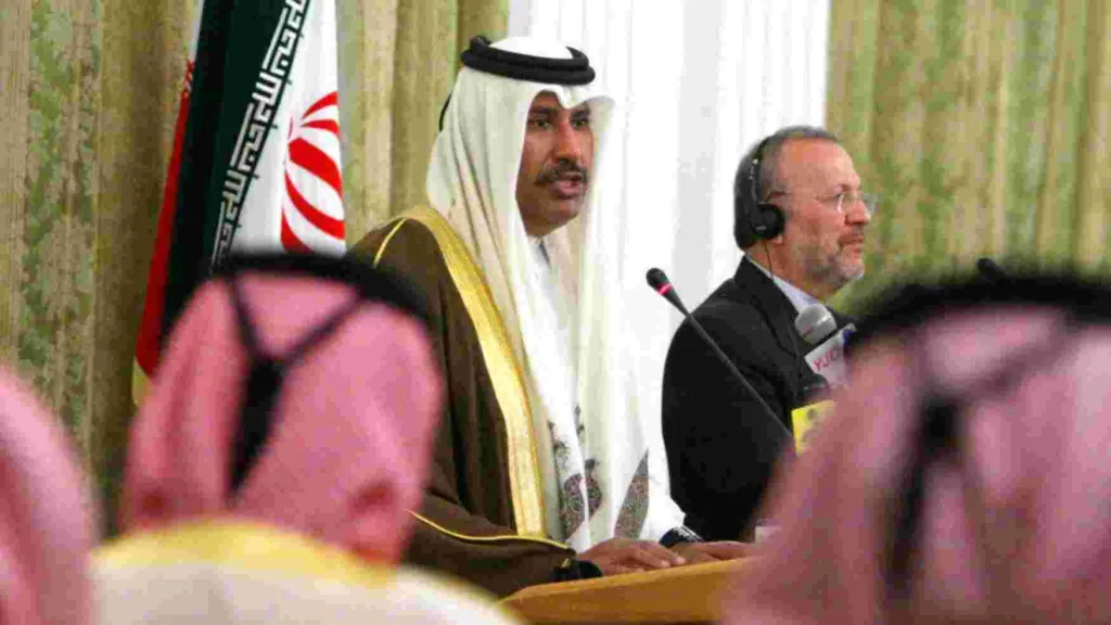 حل أزمة النووي الإيراني سلميا