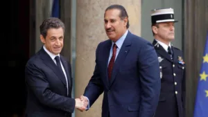 حمد بن جاسم والرئيس الفرنسي يبحثان تطورات أوضاع ليبيا