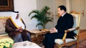 حمد بن جاسم ومبارك يبحثان العلاقات الاقتصادية بين قطر ومصر