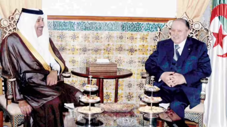 حمد بن جاسم يبحث مع بوتفليقة تعميق تعاون قطر والجزائر