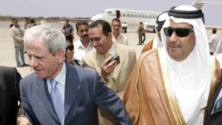 حمد بن جاسم وفوزي صلوخ يبحثان عدوان إسرائيل على غزة