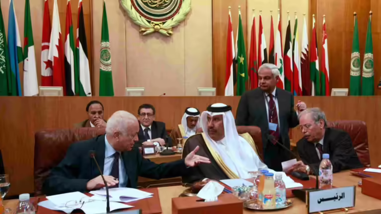 حمد بن جاسم يعلن تعليق عضوية سوريا في الجامعة العربية