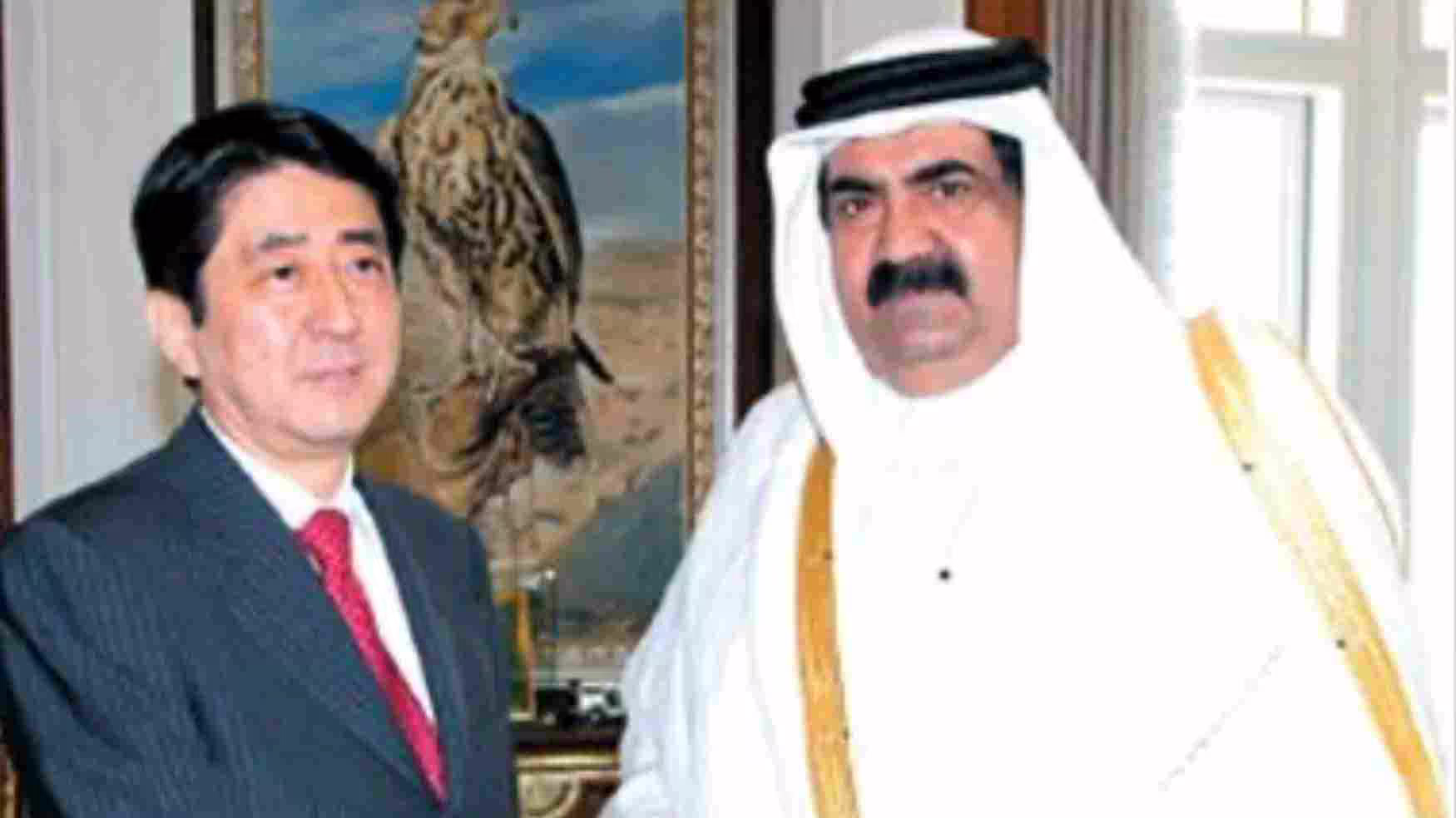 أمير قطر ورئيس وزراء اليابان يبحثان أمن الطاقة في الخليج