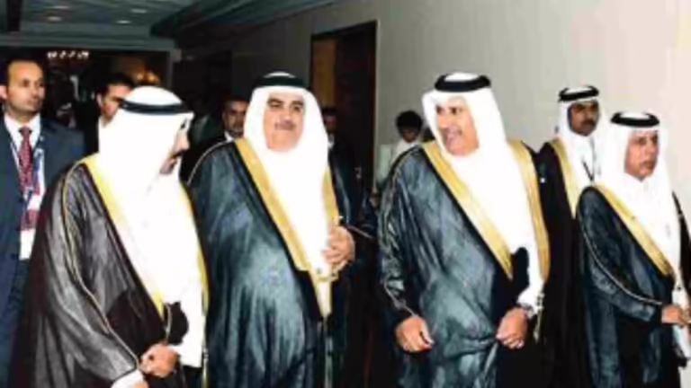 حمد بن جاسم يكشف عن أسباب تأخر بدء عملية السلام مع إسرائيل