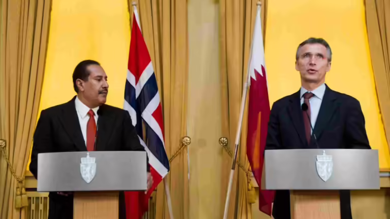 حمد بن جاسم يدعو إلى تسليح فصائل المعارضة السورية