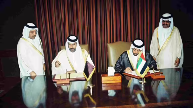 مباحثات قطرية إماراتية في الدوحة لتعزيز العلاقات الثنائية