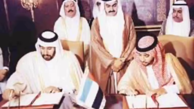 قطر والإمارات تدعوان إلى وقف اعتداء إسرائيل على المسجد الأقصى