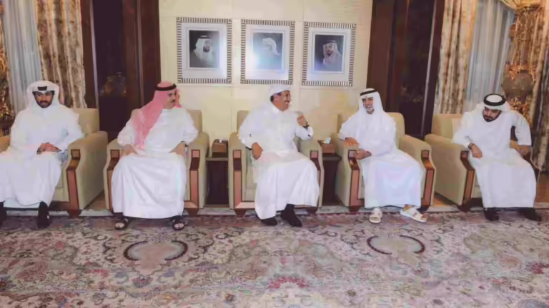 مباحثات في الدوحة بشأن التعاون التعليمي بين قطر والإمارات