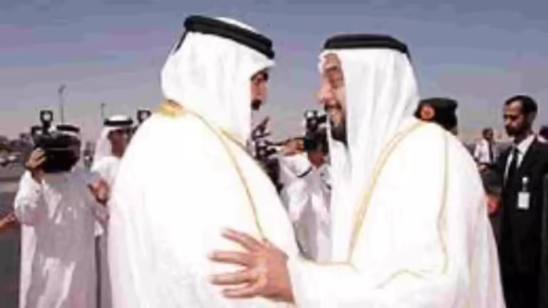 أمير قطر يشيد بعمق العلاقات الثنائية بين الدوحة وأبوظبي