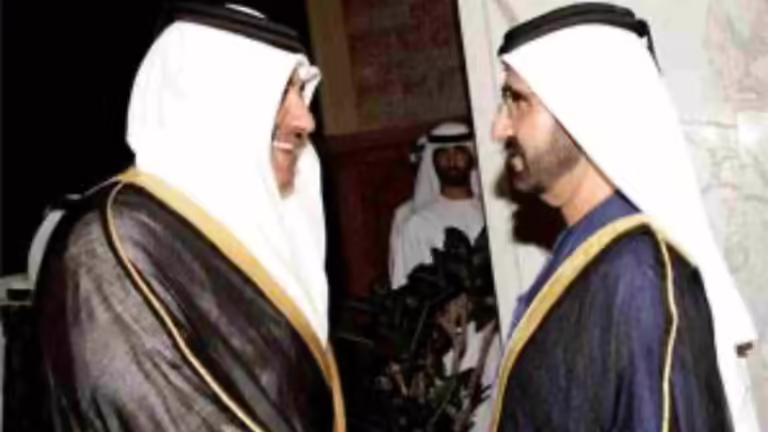 حمد بن جاسم ومحمد بن راشد يبحثان ترقية علاقات قطر والإمارات