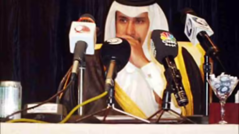 حمد بن جاسم يستعرض إستراتيجية مكافحة الفساد في قطر