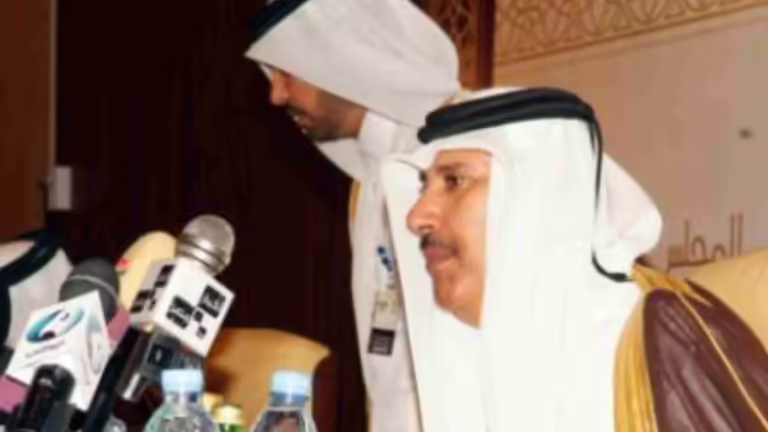 حمد بن جاسم: تخفيض استثمارات قطر بالدولار بأكثر من النصف