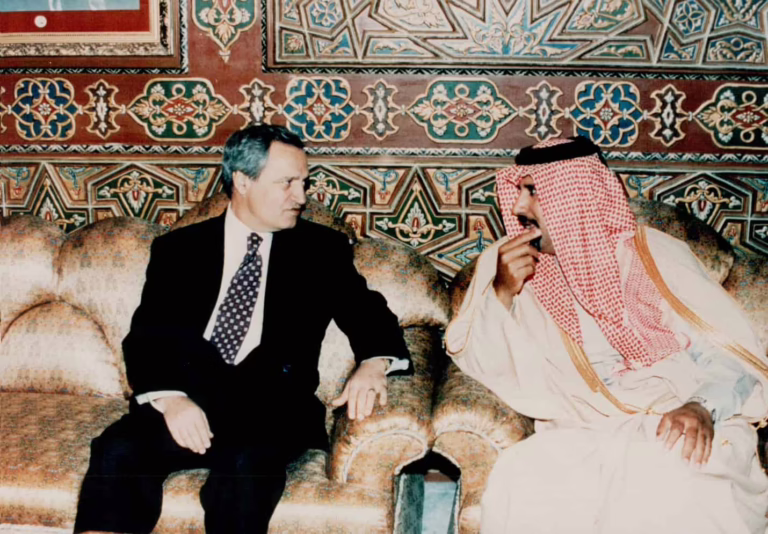 الشيخ-حمد-بن-جاسم-و-فاروق-الشرع