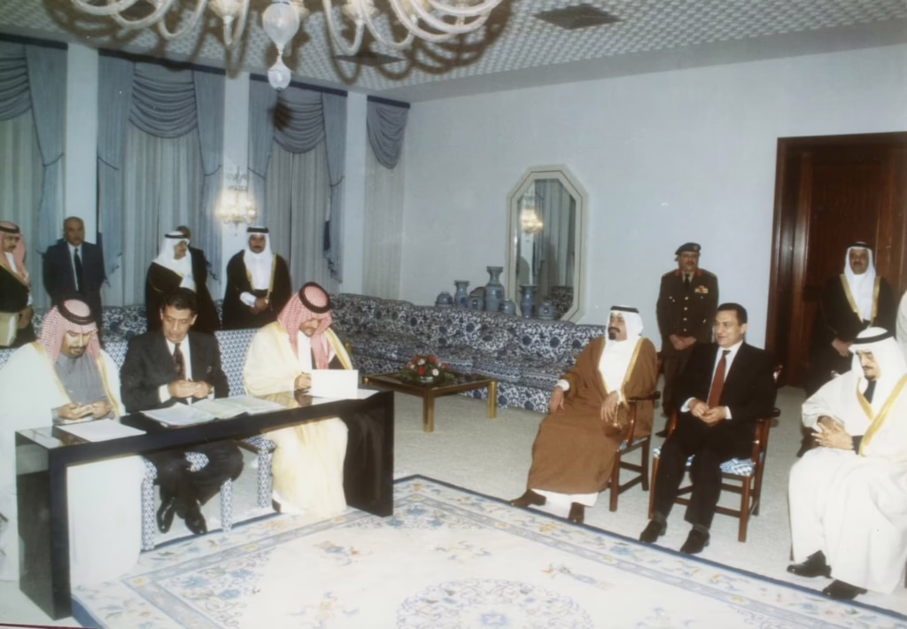 حمد-بن-جاسم-سعود-الفيصل-عمرو-موسى