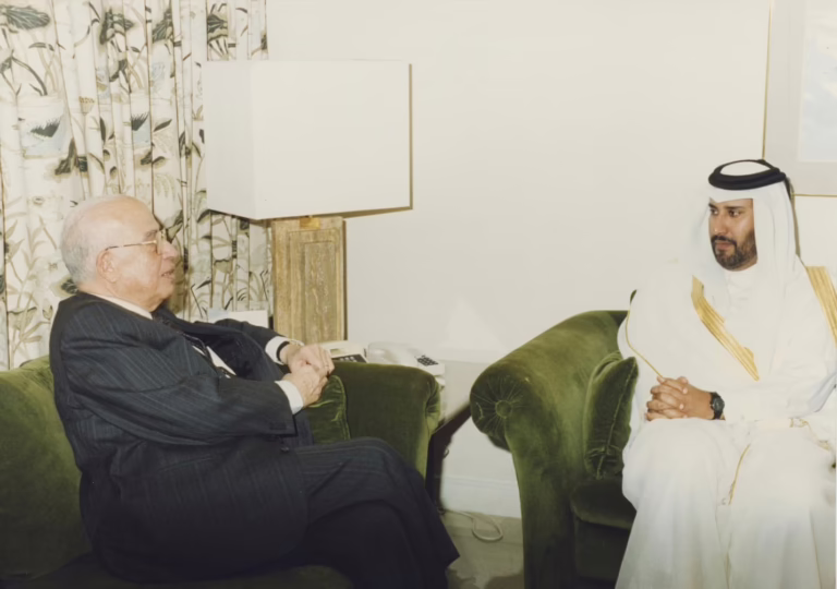 حمد-بن-جاسم-عصمت-عبد-المجيد