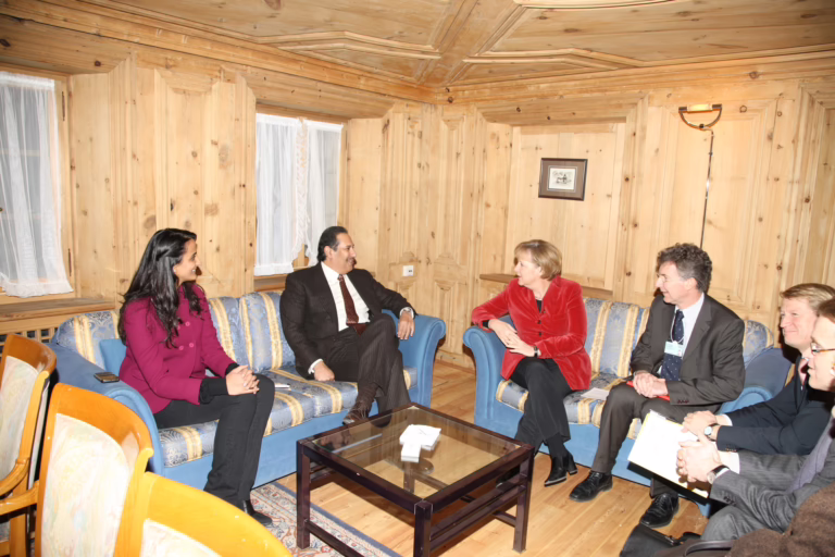 رئيس الوزراء الشيخ حمد بن جاسم يلتقي بالمستشارة الألمانية – 30 يناير 2009