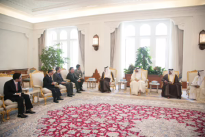 رئيس الوزراء الشيخ حمد بن جاسم يستقبل وزير التعمير الفيتنامي – 11 مايو 2009