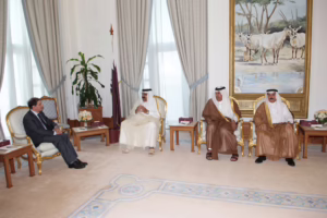 سمو الأمير الشيخ حمد بن خليفة آل ثاني يستقبل رئيس مالطا في الدوحة – 26 أغسطس 2009