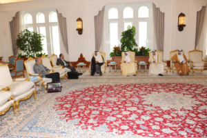 رئيس الوزراء الشيخ حمد بن جاسم بن جبر آل ثاني يستقبل أمين لجنة إدارة المؤسسة الوطنية للنفط الليبية في الدوحة – 10 ديسمبر 2009