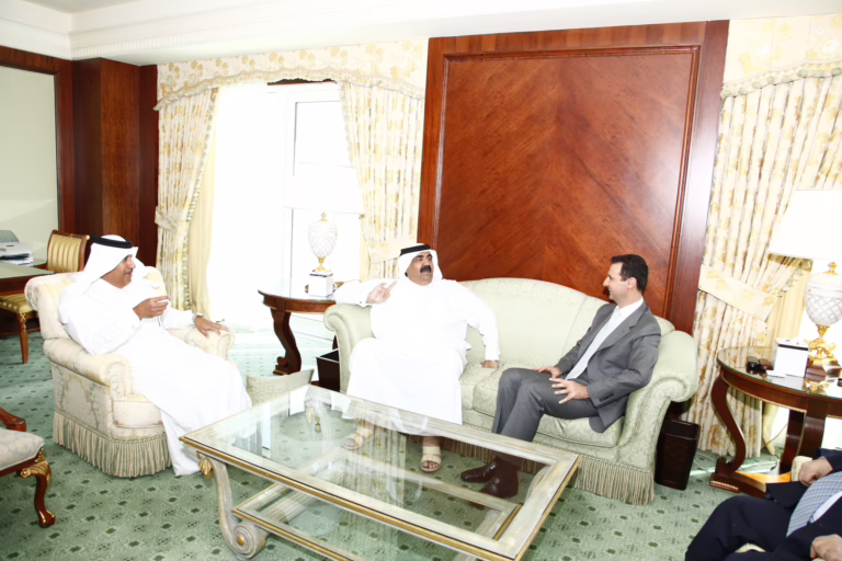 سمو الأمير الشيخ حمد بن خليفة آل ثاني يجري مباحثات مع الرئيس السوري – 29 يناير 2010