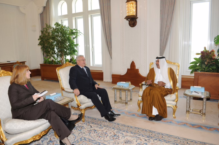 معالي رئيس مجلس الوزراء وزير الخارجية الشيخ حمد بن جاسم بن جبر آل ثاني يستقبل رئيس البرلمان الكرواتي – 8 فبراير 2010