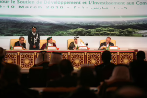 معالي رئيس مجلس الوزراء وزير الخارجية الشيخ حمد بن جاسم بن جبر آل ثاني يترأس مؤتمر دعم التنمية والاستثمار في جزر القمر بالدوحة – 9 مارس 2010