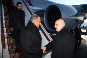 معالي رئيس مجلس الوزراء وزير الخارجية الشيخ حمد بن جاسم بن جبر آل ثاني يصل إلى موسكو – 23 مارس 2010