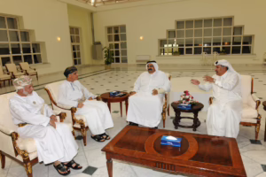 سمو الأمير الشيخ حمد بن خليفة آل ثاني يلتقي نائب رئيس الوزراء العماني في سرت بحضور معالي رئيس مجلس الوزراء وزير الخارجية الشيخ حمد بن جاسم – 27 مارس 2010