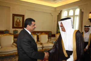 معالي رئيس مجلس الوزراء وزير الخارجية الشيخ حمد بن جاسم بن جبر آل ثاني يستقبل وزير الشؤون البلدية الأردني – 11 أبريل 2010